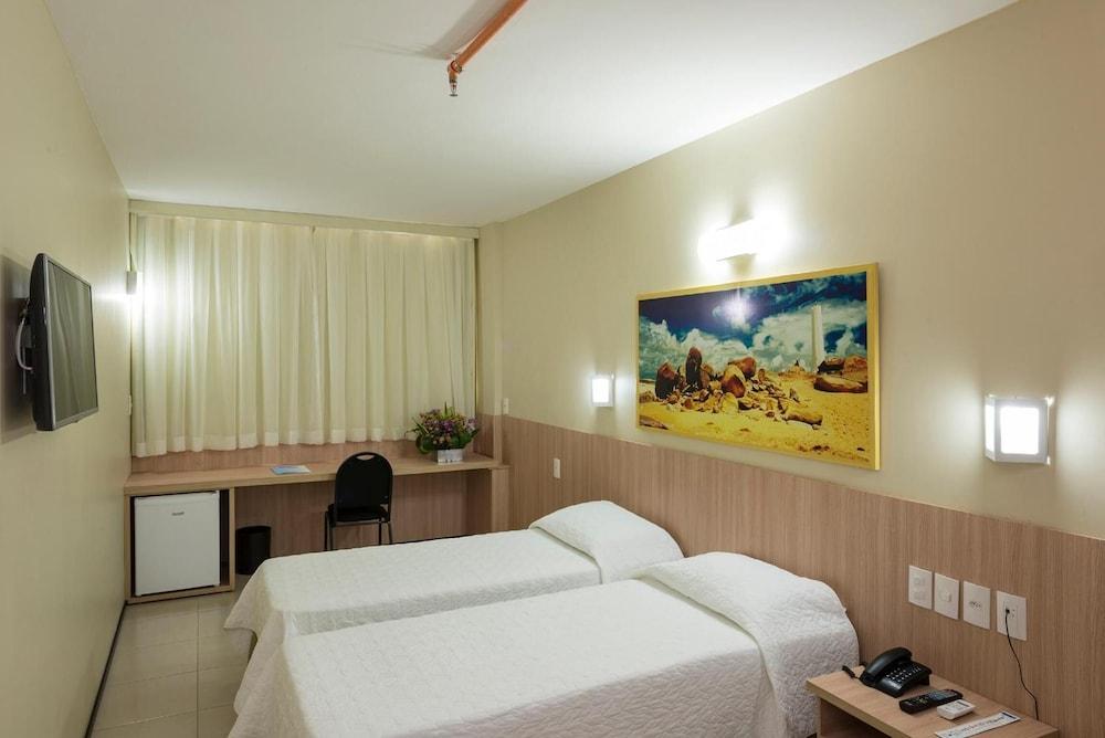Hotel Express Arrey - 特雷西纳 外观 照片