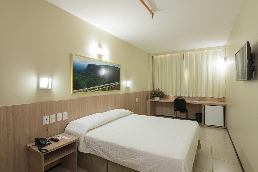 Hotel Express Arrey - 特雷西纳 外观 照片